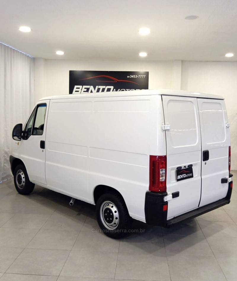 DUCATO 2.8 CARGO CURTO 8V TURBO DIESEL 3P MANUAL - 2009 - BENTO GONçALVES