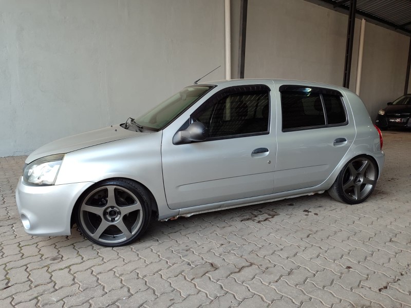 CLIO 1.0 EXPRESSION 16V HI-FLEX 4P MANUAL - 2013 - CAXIAS DO SUL