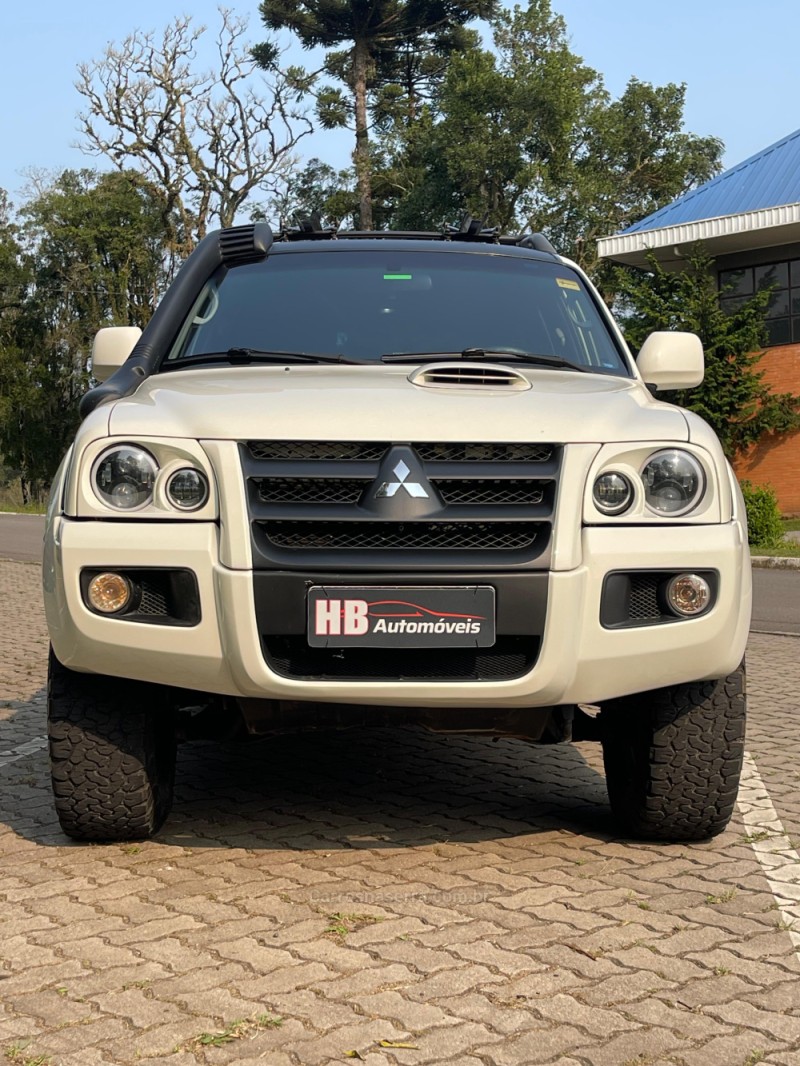 PAJERO SPORT 3.5 HPE 4X4 V6 24V FLEX 4P AUTOMÁTICO - 2010 - NOVA PETRóPOLIS