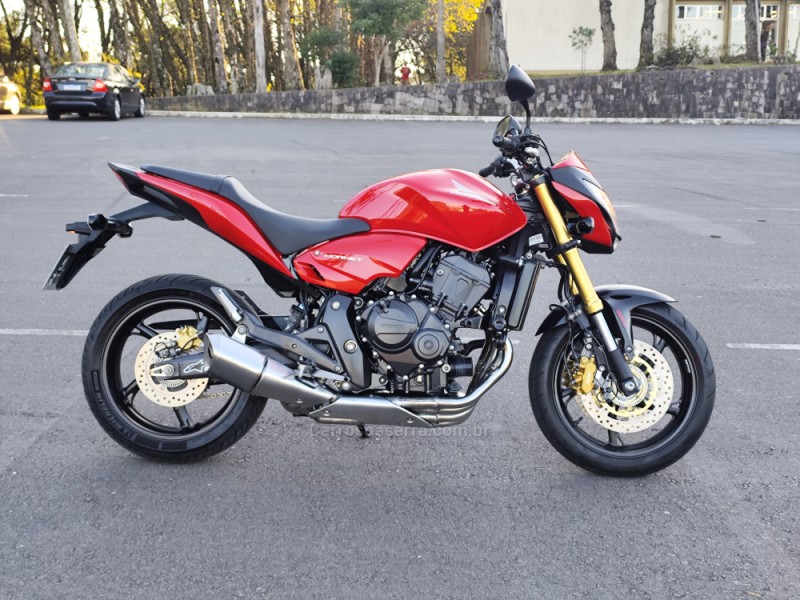 CB 600F HORNET