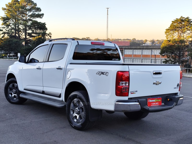 S10 2.8 LTZ 4X4 CD TURBO DIESEL 4P AUTOMÁTICO - 2013 - CAXIAS DO SUL