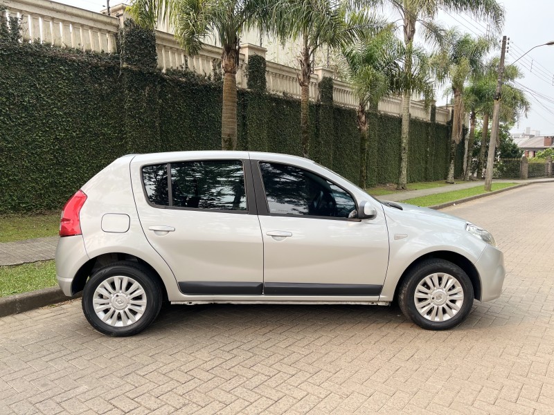 SANDERO 1.6 PRIVILÉGE 16V FLEX 4P AUTOMÁTICO - 2012 - CAXIAS DO SUL