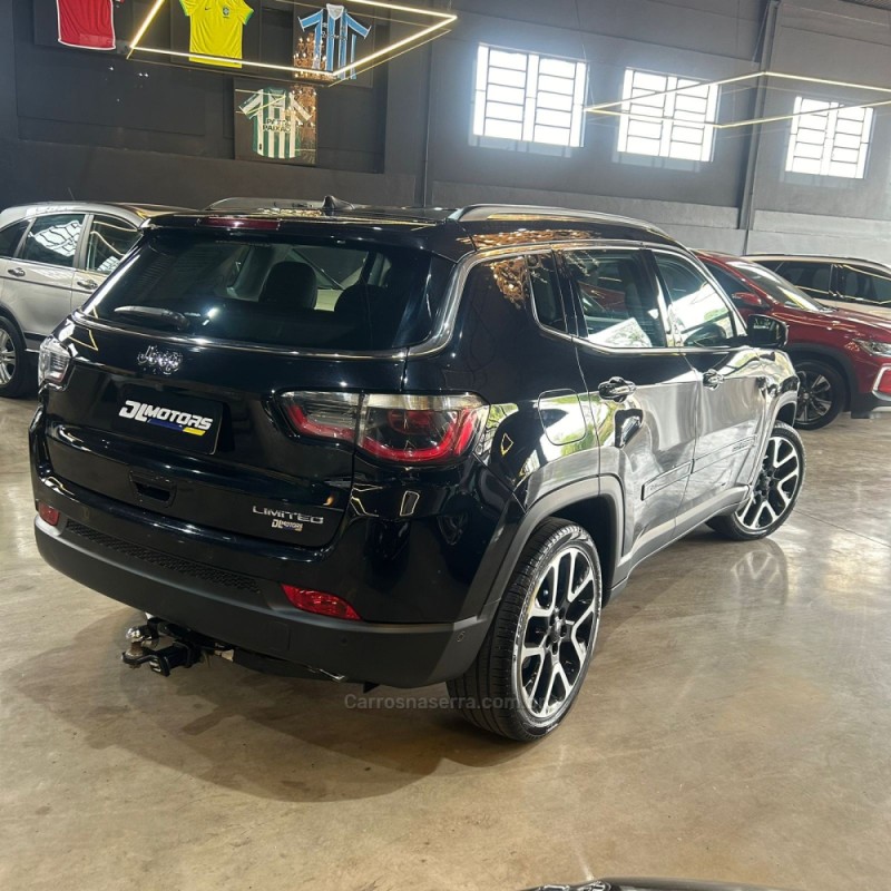 COMPASS 2.0 16V FLEX LIMITED AUTOMÁTICO - 2019 - LAJEADO