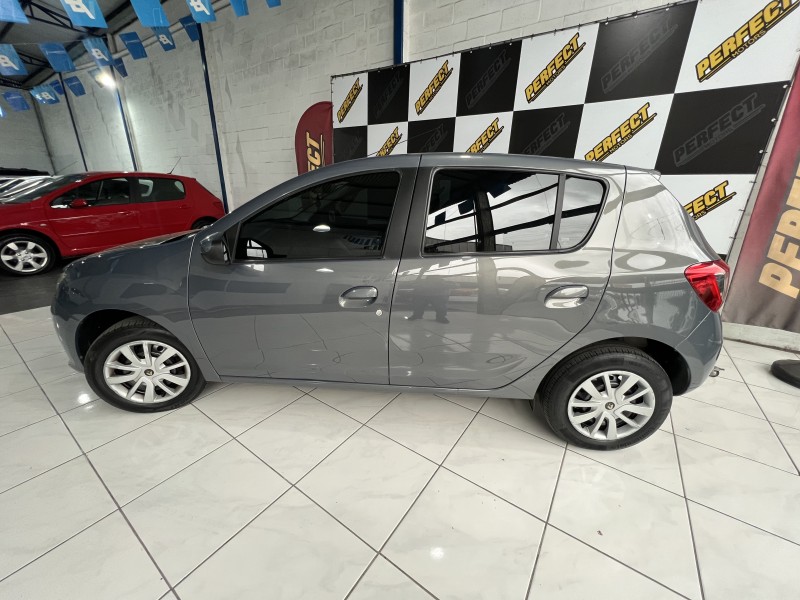 SANDERO 1.0 EXPRESSION 16V FLEX 4P MANUAL - 2018 - PORTãO