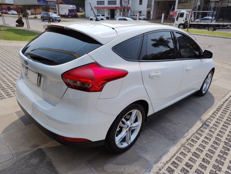 FOCUS 1.6 SE 16V FLEX 4P MANUAL - 2017 - CAXIAS DO SUL