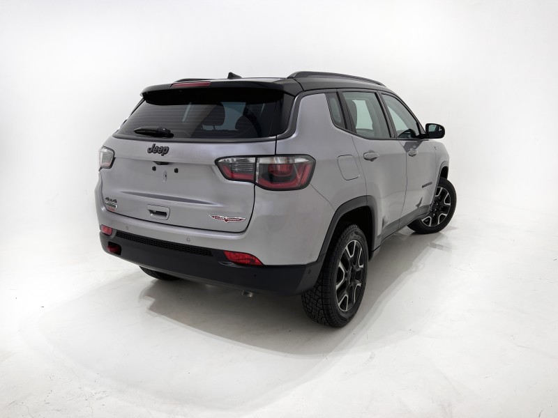 COMPASS 2.0 16V DIESEL TRAILHAWK 4X4 AUTOMÁTICO - 2021 - BENTO GONçALVES