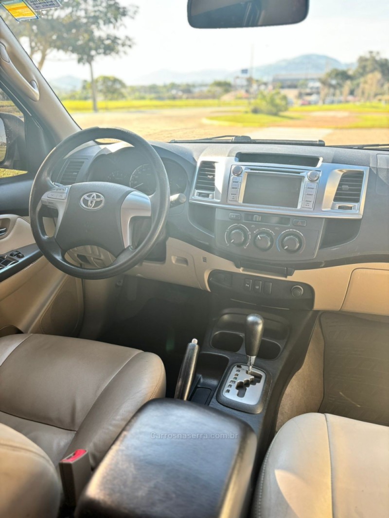 HILUX SW4 2.7 SR 4X2 16V FLEX 4P AUTOMÁTICO - 2015 - LAJEADO