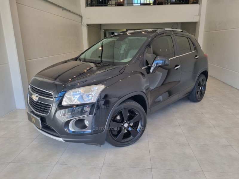 TRACKER 1.8 MPFI LTZ 4X2 16V FLEX 4P AUTOMÁTICO - 2014 - BENTO GONçALVES