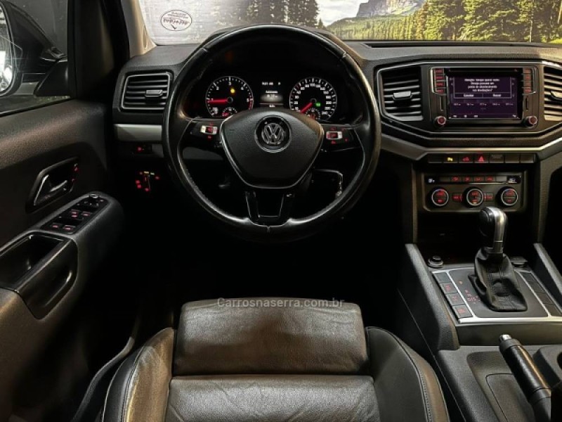 AMAROK 3.0 V6 TDI HIGHLINE CD DIESEL 4MOTION AUTOMÁTICO - 2018 - CAXIAS DO SUL