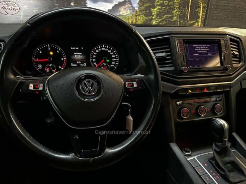 AMAROK 3.0 V6 TDI HIGHLINE CD DIESEL 4MOTION AUTOMÁTICO - 2018 - CAXIAS DO SUL