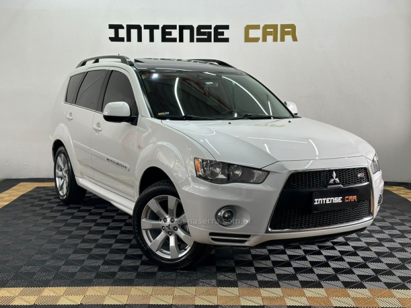 OUTLANDER 3.0 GT4 4X4 V6 24V GASOLINA 4P AUTOMÁTICO