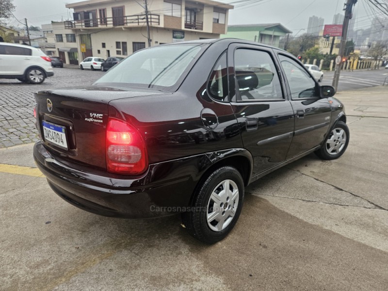 CORSA 1.0 MPFI CLASSIC SEDAN LIFE 8V FLEX 4P MANUAL - 2008 - CAXIAS DO SUL