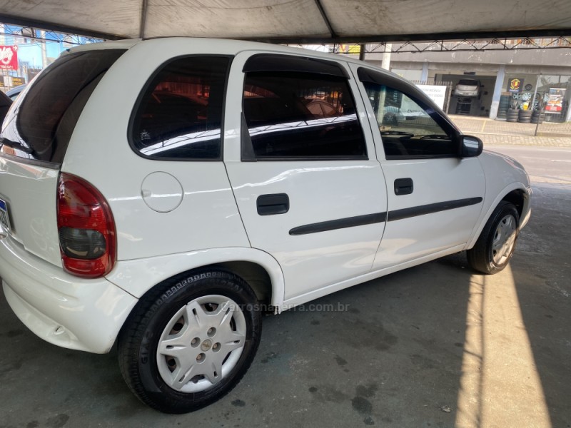 CORSA 1.0 MPF WIND 8V GASOLINA 4P MANUAL - 2001 - CAXIAS DO SUL