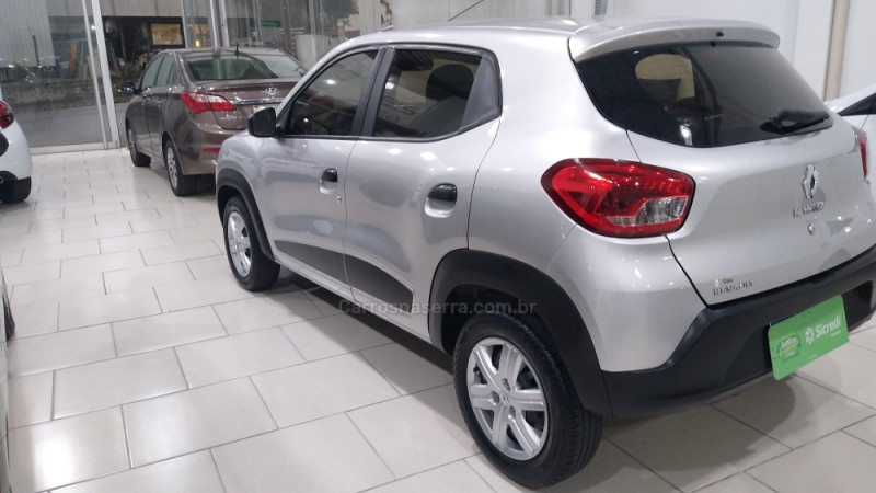 KWID 1.0 12V SCE FLEX ZEN MANUAL - 2020 - NOVO HAMBURGO