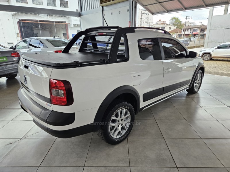 SAVEIRO 1.6 CROSS CD 16V FLEX 2P MANUAL - 2016 - TAPEJARA