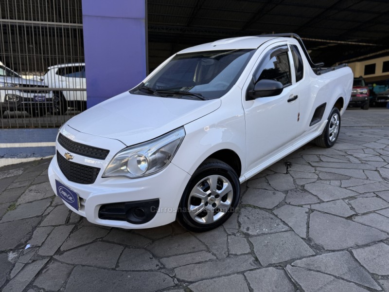 MONTANA 1.4 MPFI LS CS 8V FLEX 2P MANUAL