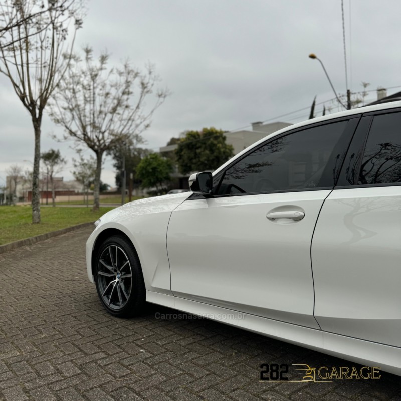 320I 2.0 GP 16V TURBO ACTIVE FLEX 4P AUTOMÁTICO - 2020 - FARROUPILHA