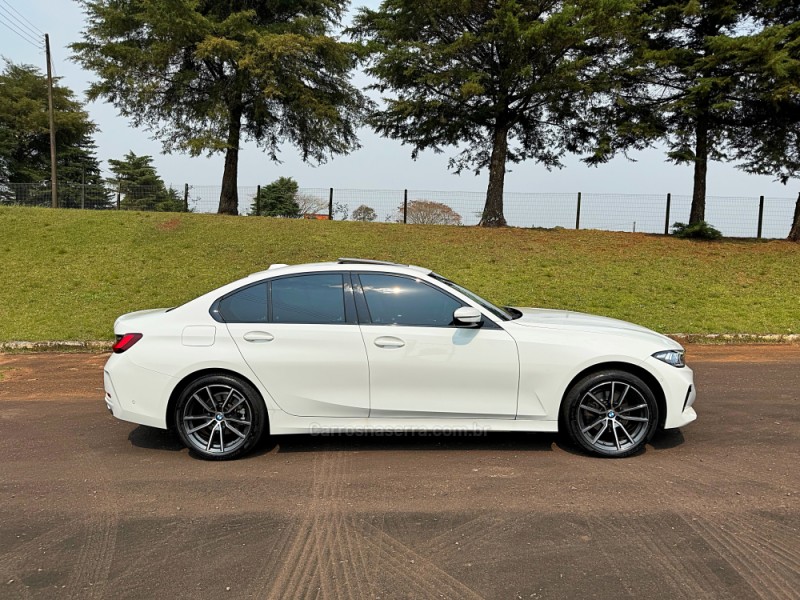 320I 2.0 SPORT GP 16V TURBO ACTIVE FLEX 4P AUTOMÁTICO - 2023 - PASSO FUNDO