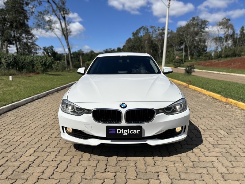 320I 2.0 16V TURBO ACTIVE FLEX 4P AUTOMÁTICO - 2015 - LAJEADO