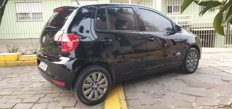 FOX 1.0 ITREND 8V FLEX 4P MANUAL - 2011 - CAXIAS DO SUL