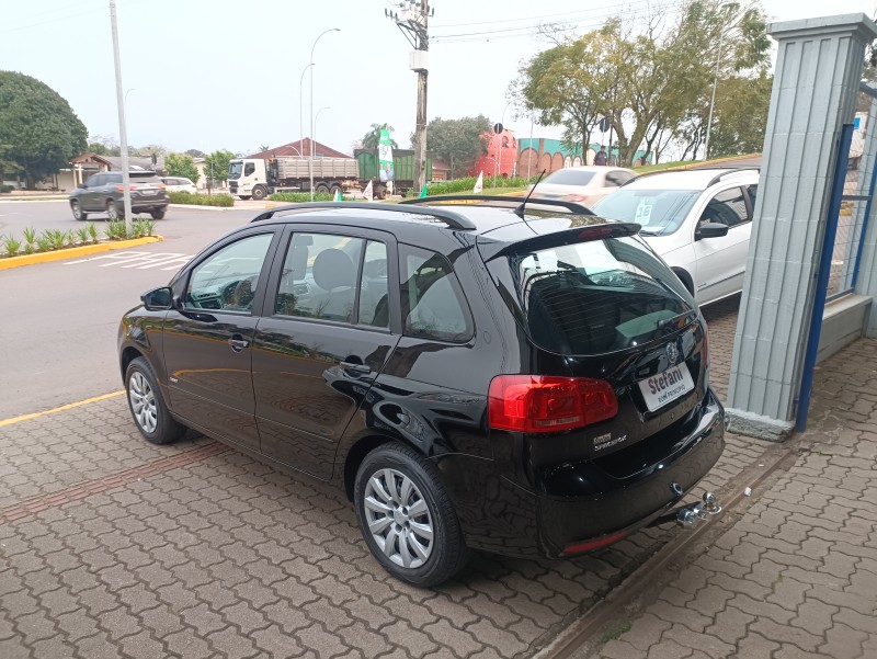 SPACEFOX 1.6 MI TREND 8V FLEX 4P MANUAL - 2014 - BOM PRINCíPIO