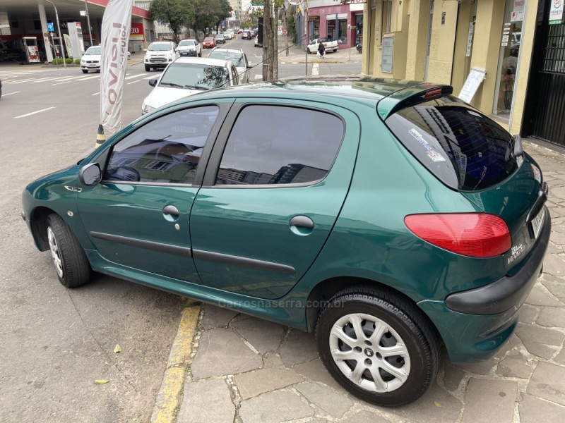 206 1.6 SOLEIL 16V GASOLINA 4P MANUAL - 2003 - CAXIAS DO SUL