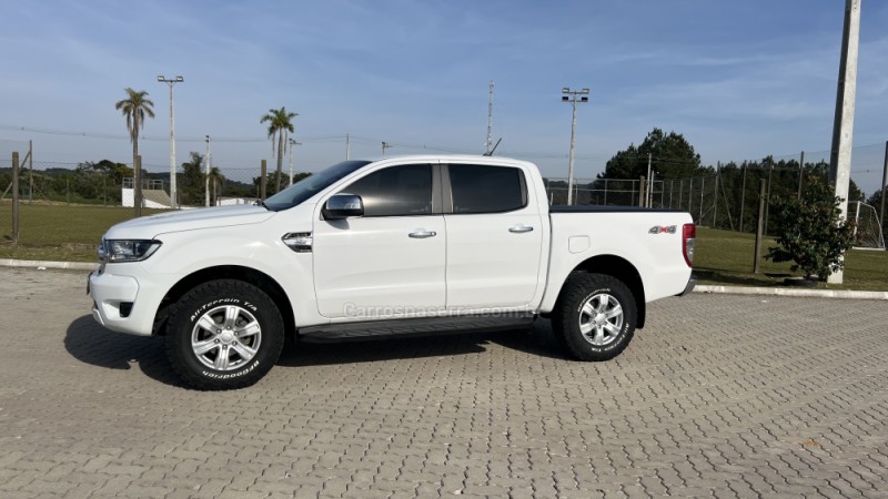 RANGER 3.2 XLT 4X4 CD 20V DIESEL 4P AUTOMÁTICO