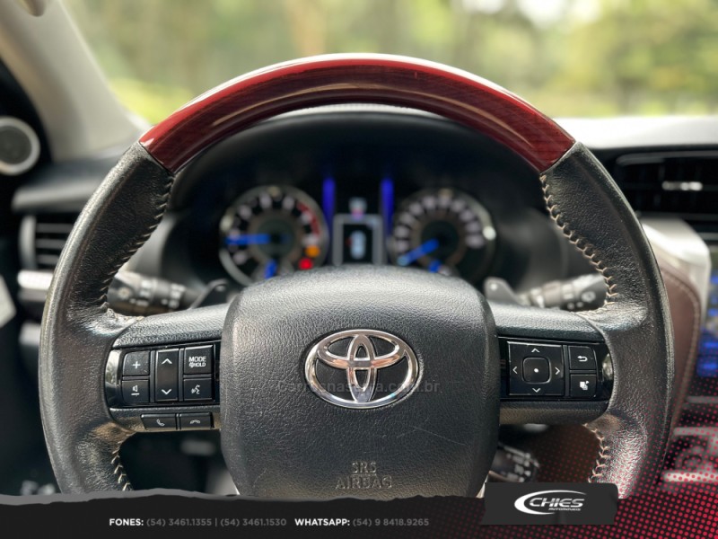 HILUX SW4 2.8 4X4 SRX PLATINUM TURBO 7 LUGARES DIESEL 4P AUTOMÁTICO - 2018 - CARLOS BARBOSA