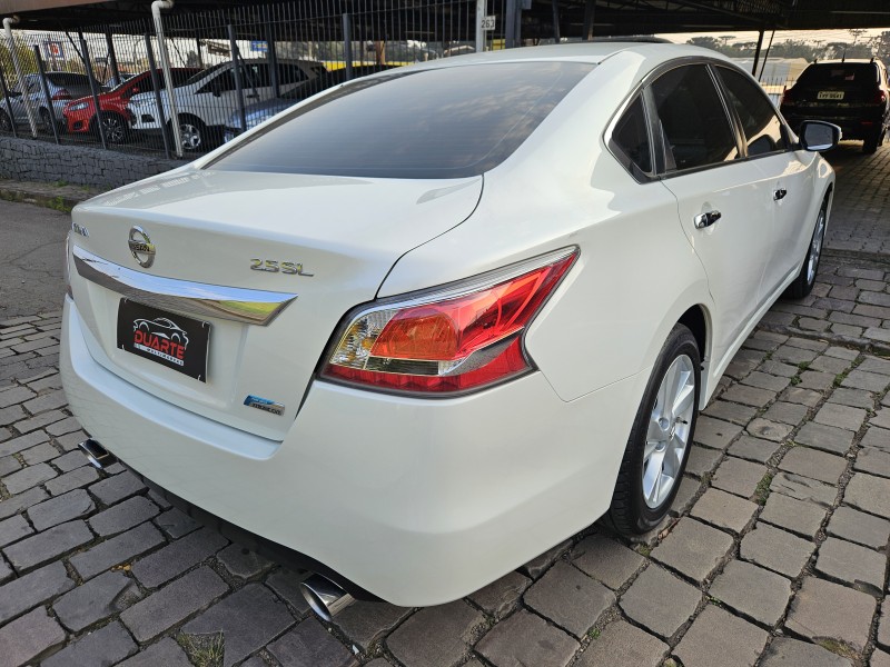 ALTIMA 2.5 SL 16V GASOLINA 4P AUTOMÁTICO - 2014 - CAXIAS DO SUL