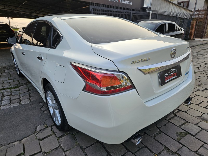 ALTIMA 2.5 SL 16V GASOLINA 4P AUTOMÁTICO - 2014 - CAXIAS DO SUL