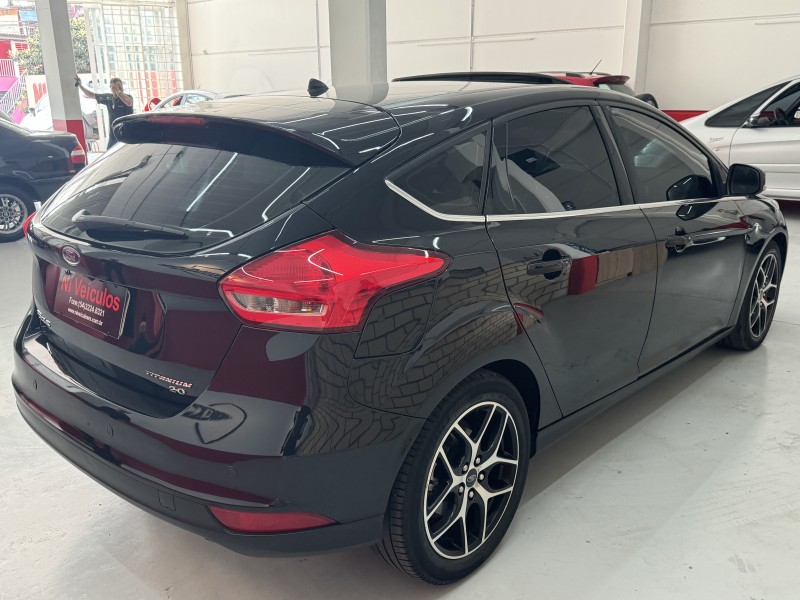 FOCUS 2.0 TITANIUM PLUS HATCH 16V FLEX 4P AUTO - 2017 - CAXIAS DO SUL