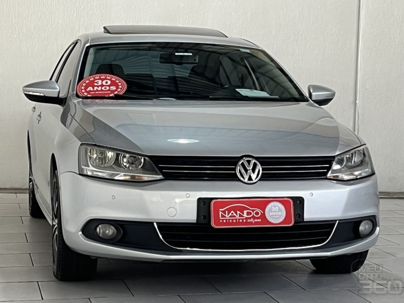 JETTA 2.0 TSI HIGHLINE 200CV GASOLINA 4P TIPTRONIC - 2012 - ESTâNCIA VELHA