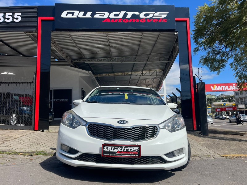 CERATO 1.6 EX3 SEDAN 16V GASOLINA 4P AUTOMÁTICO - 2014 - CAXIAS DO SUL