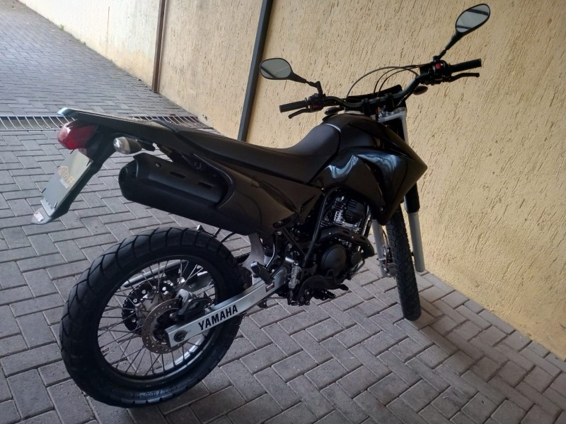 XTZ 250 LANDER - 2019 - CANELA