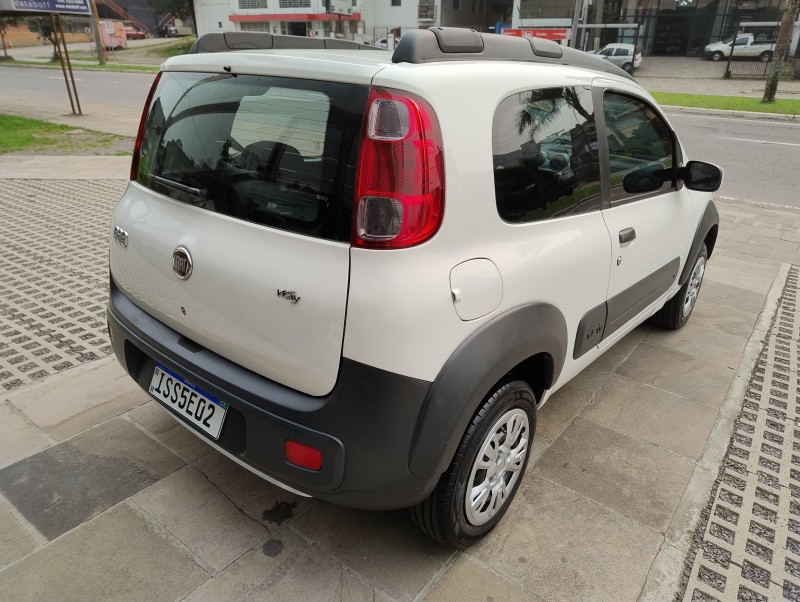 UNO 1.0 EVO WAY 8V FLEX 2P MANUAL - 2012 - CAXIAS DO SUL