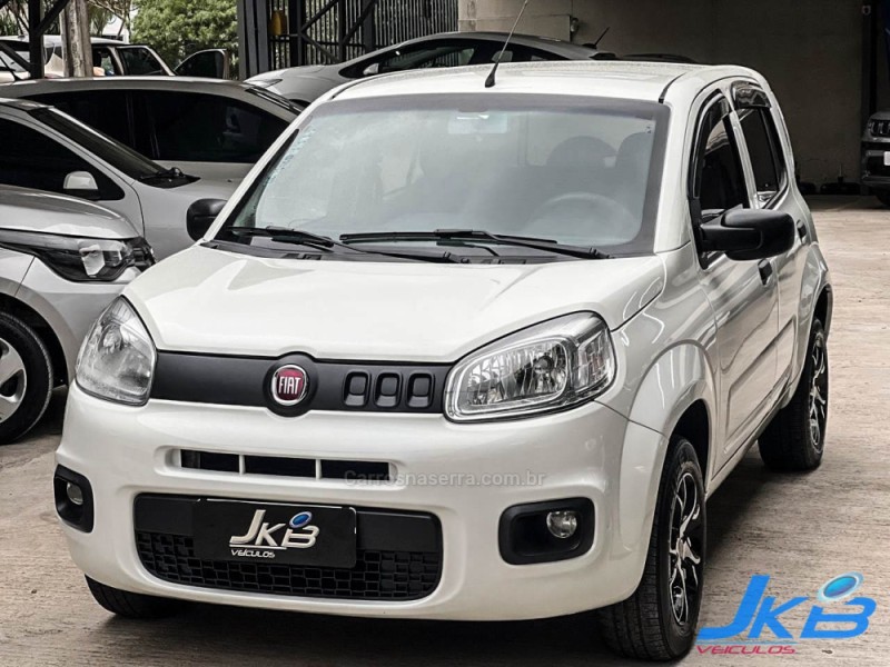 UNO 1.0 EVO ATTRACTIVE 8V FLEX 4P MANUAL - 2017 - NOVO HAMBURGO