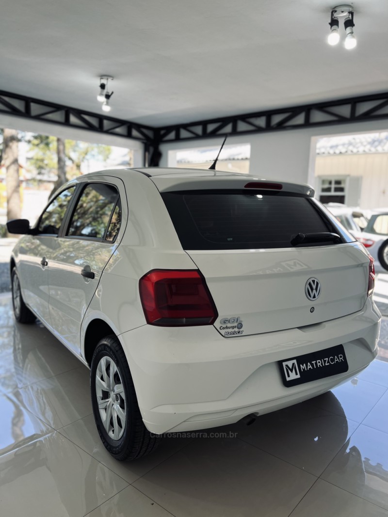 GOL 1.0 12V MPI TOTALFLEX 4P MANUAL - 2019 - CANELA