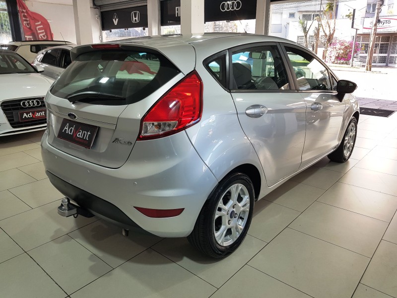 FIESTA 1.6 SE HATCH 16V FLEX 4P AUTOMÁTICO - 2015 - CAXIAS DO SUL