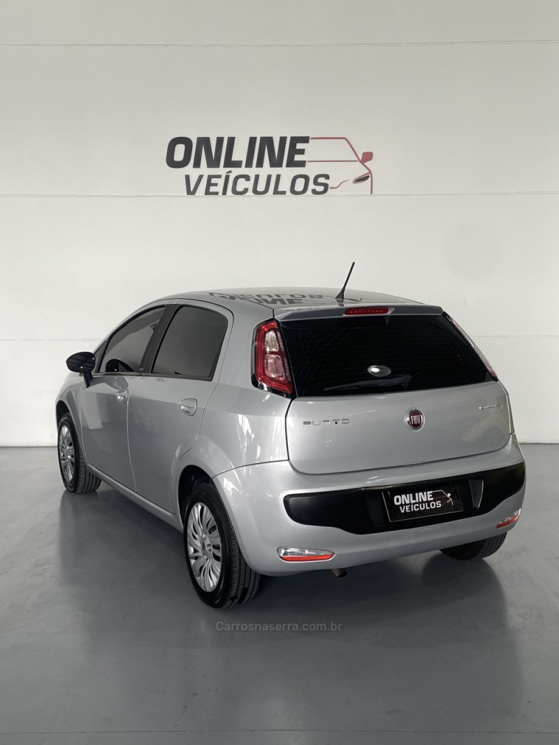 PUNTO 1.4 ATTRACTIVE 8V FLEX 4P MANUAL - 2014 - FARROUPILHA