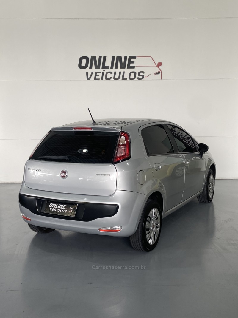 PUNTO 1.4 ATTRACTIVE 8V FLEX 4P MANUAL - 2014 - FARROUPILHA