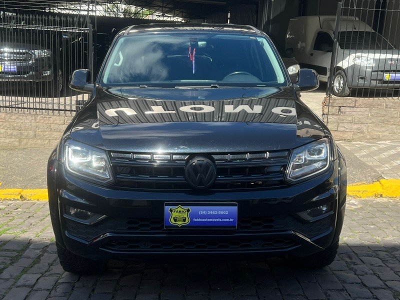 AMAROK 3.0 V6 TDI HIGHLINE CD DIESEL 4MOTION AUTOMÁTICO - 2020 - GARIBALDI