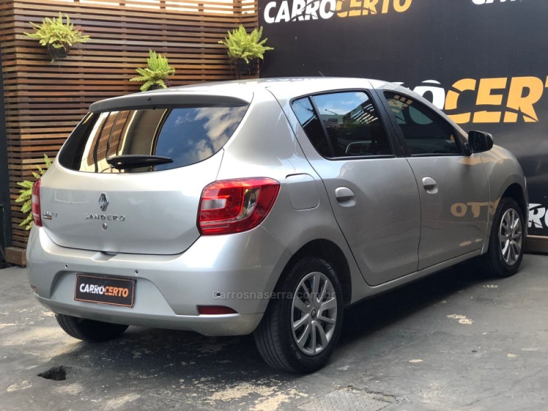 SANDERO 1.0 EXPRESSION 16V FLEX 4P MANUAL - 2016 - NOVO HAMBURGO