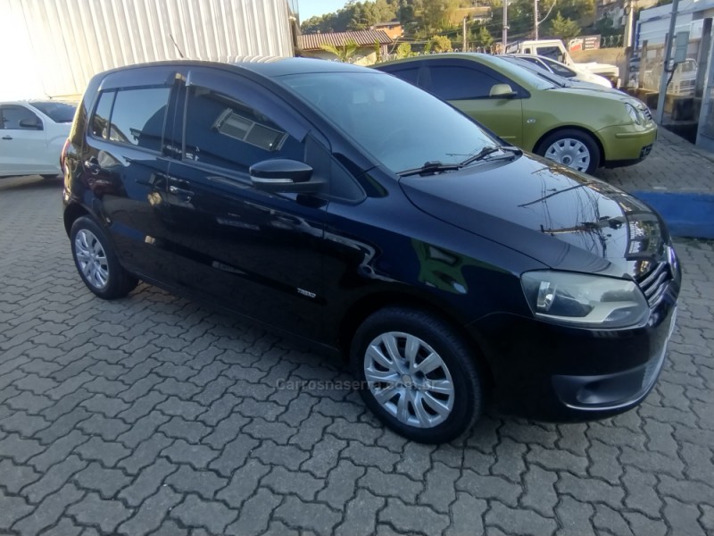 FOX 1.0 MI 8V FLEX 4P MANUAL - 2013 - CAXIAS DO SUL