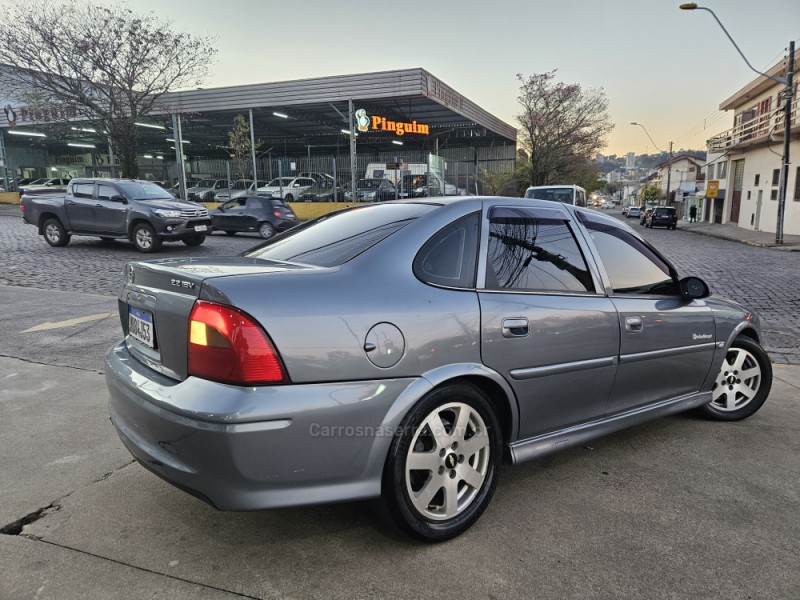 VECTRA 2.2 MPFI CHALLENGE 16V GASOLINA 4P MANUAL - 2001 - CAXIAS DO SUL