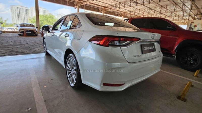 COROLLA 2.0 XEI 16V FLEX 4P AUTOMÁTICO - 2024 - BENTO GONçALVES