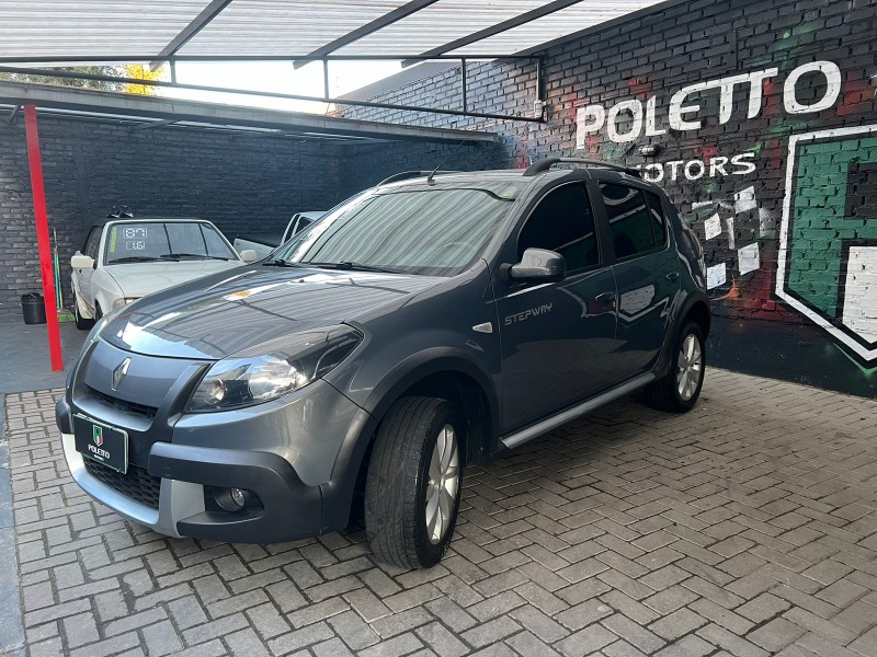 SANDERO 1.6 STEPWAY 16V FLEX 4P MANUAL - 2014 - CAXIAS DO SUL