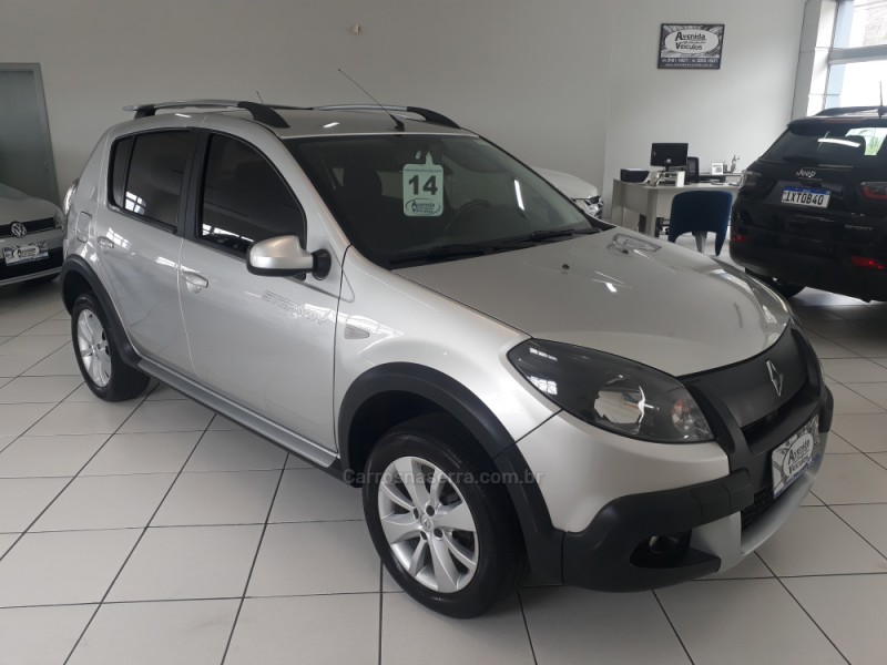 SANDERO 1.6 STEPWAY 8V FLEX 4P MANUAL - 2014 - BENTO GONçALVES