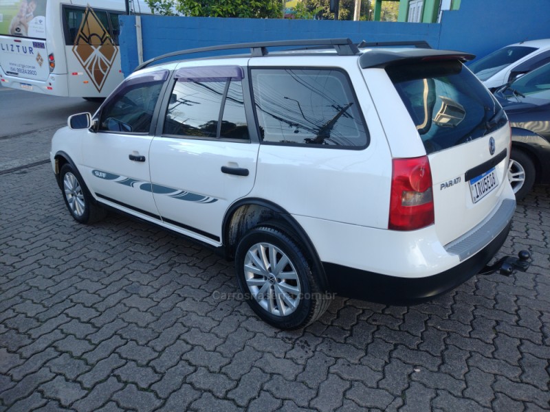 PARATI 1.6 MI SURF 8V FLEX 4P MANUAL G.IV - 2011 - CAXIAS DO SUL