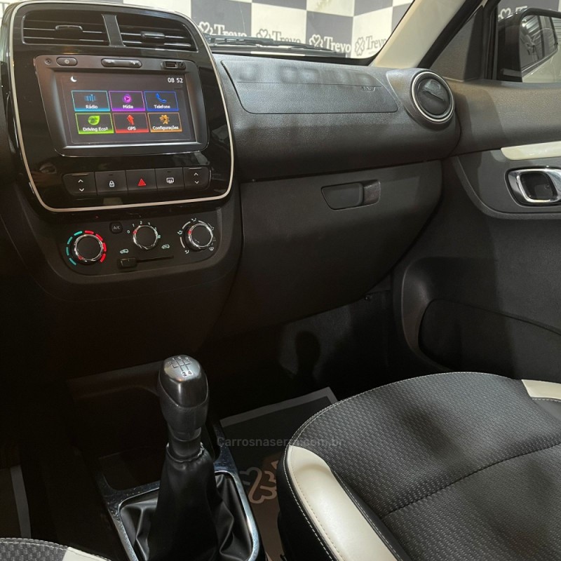 KWID 1.0 12V SCE FLEX INTENSE MANUAL - 2019 - TAQUARA