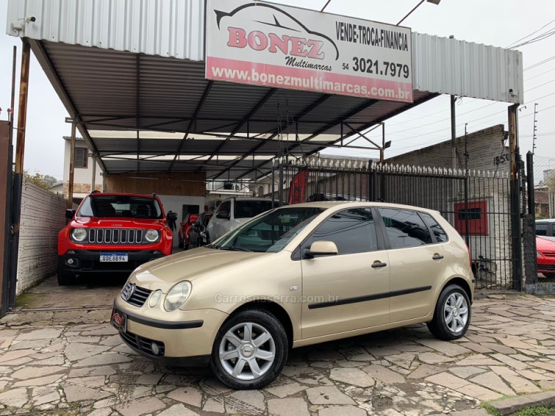 POLO 1.6 MI 8V FLEX 4P MANUAL - 2003 - CAXIAS DO SUL